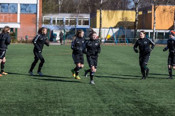 Bild 5 - B-Juniorinnen Halbfinale SVHU - Holstein Kiel : Ergebnis: 3:0